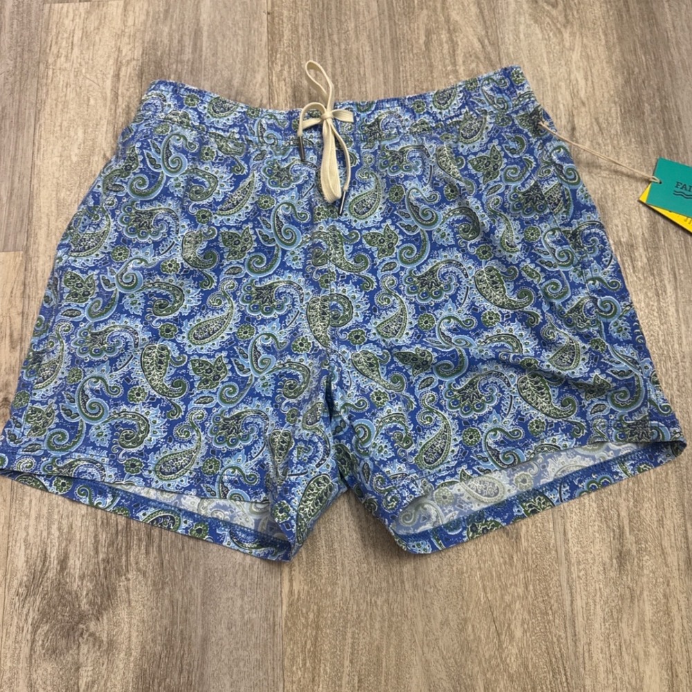 Fair Harbor Mens Blue Green Paisley BreezeKnit Swim Shorts Size M NWT